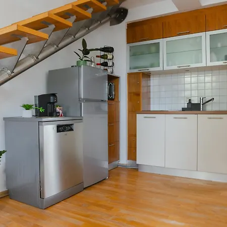 Apartman Bridge *