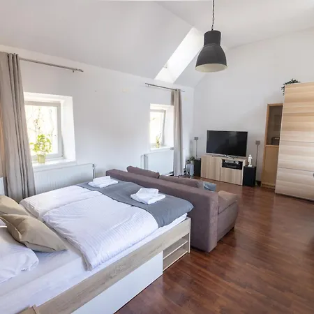 Bridge Apartman *