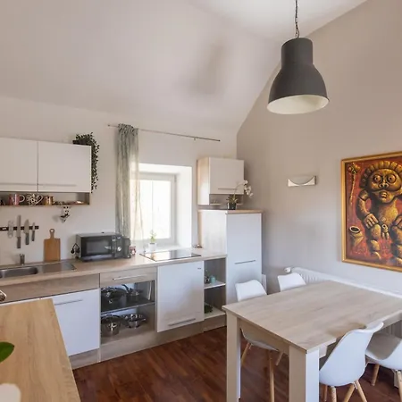 Apartman Bridge *