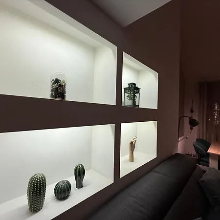 Bridge Apartment *