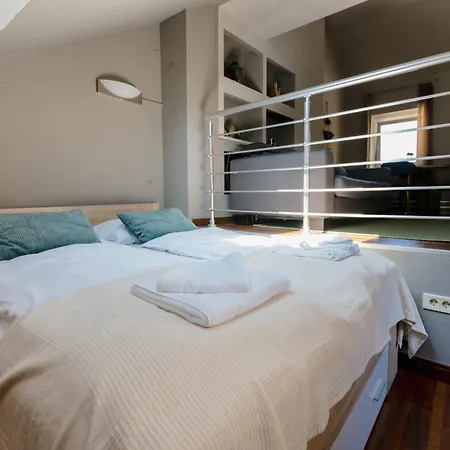 Bridge Apartment