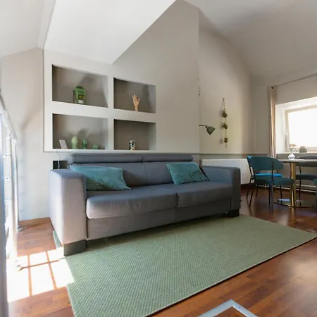Bridge Apartment Ljubljana